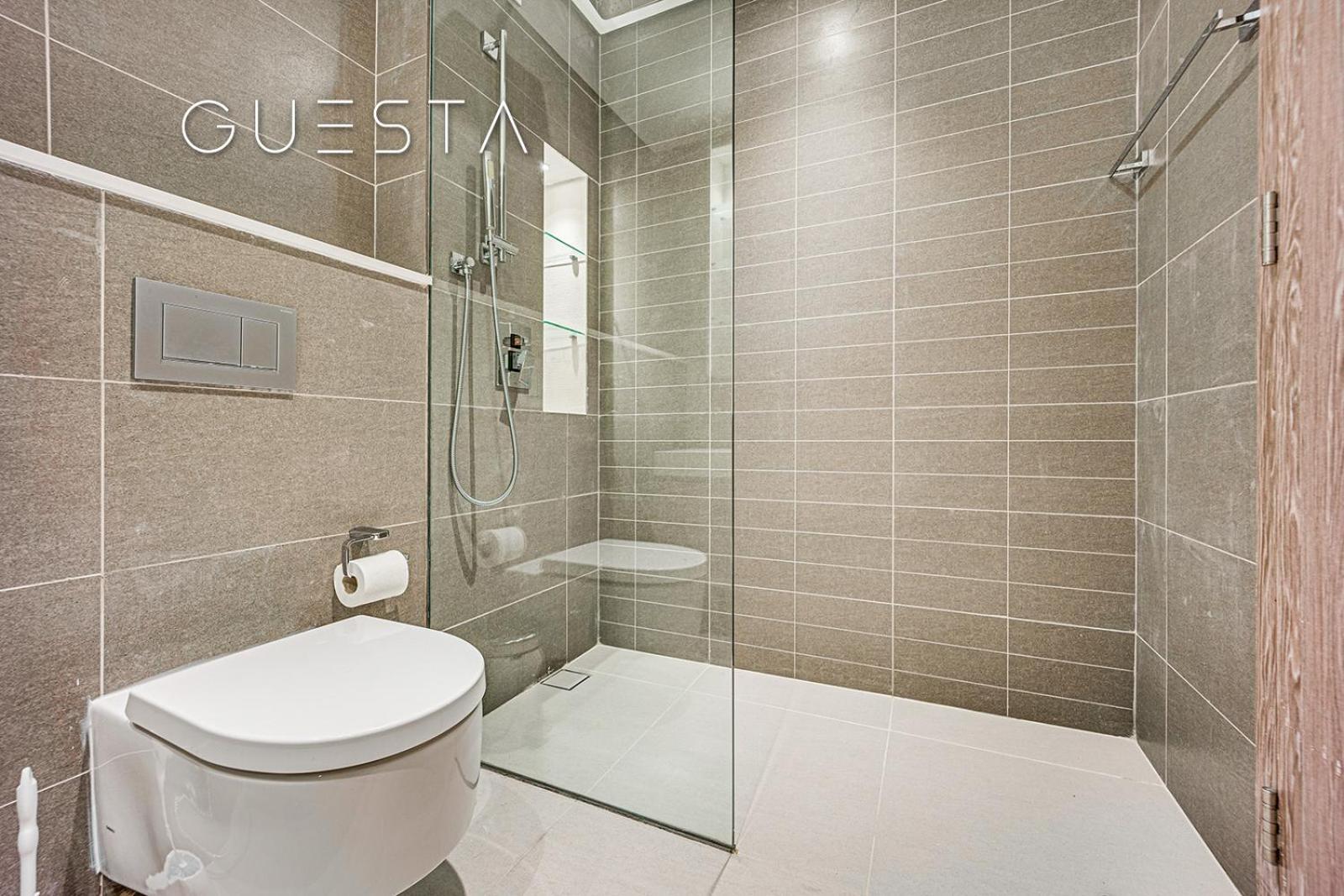 Liv Residence, Marina Apartment