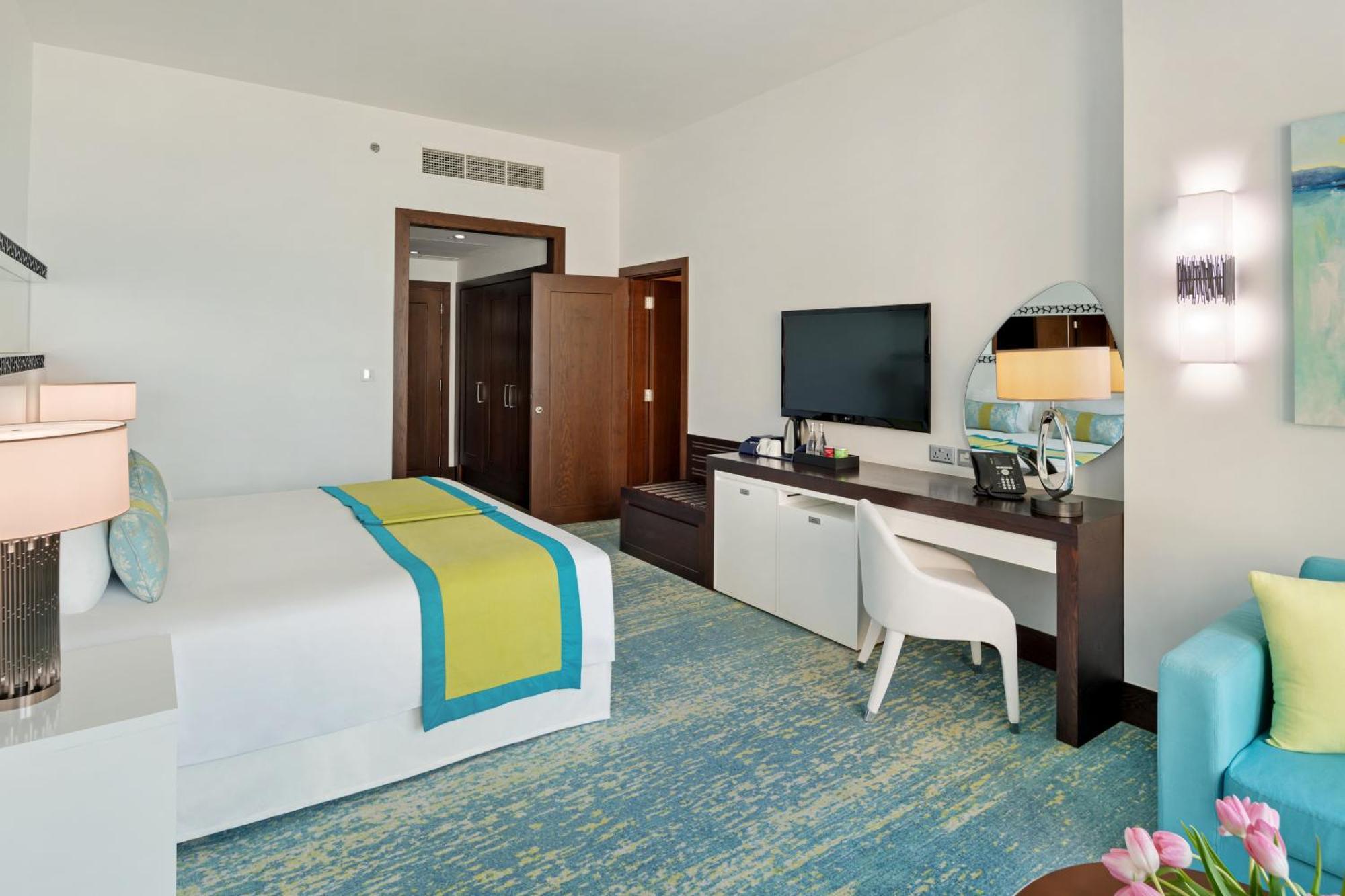 Ja Ocean View Hotel, Jumeirah