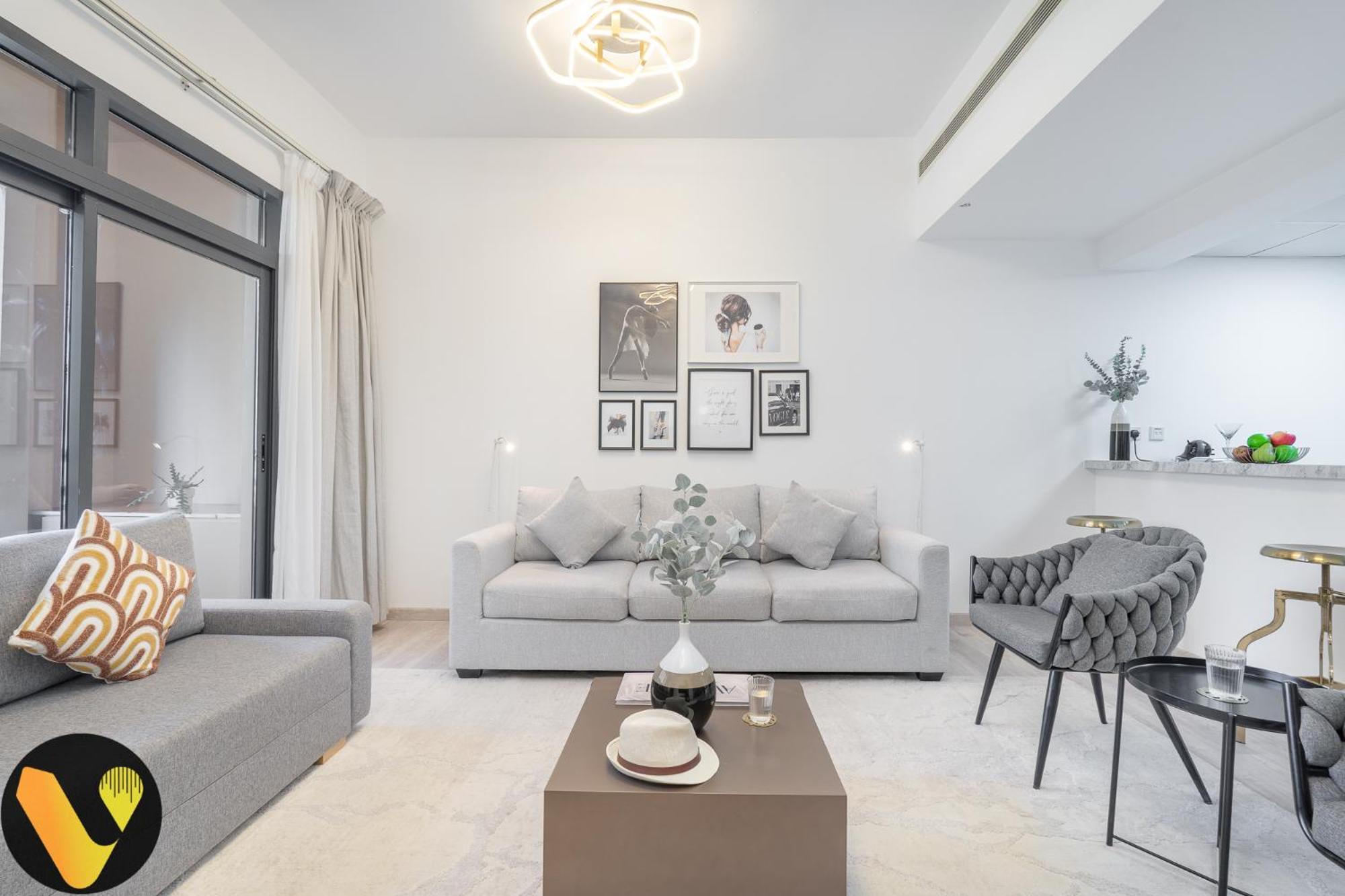 Vogue - The Greens And Views Apartment
