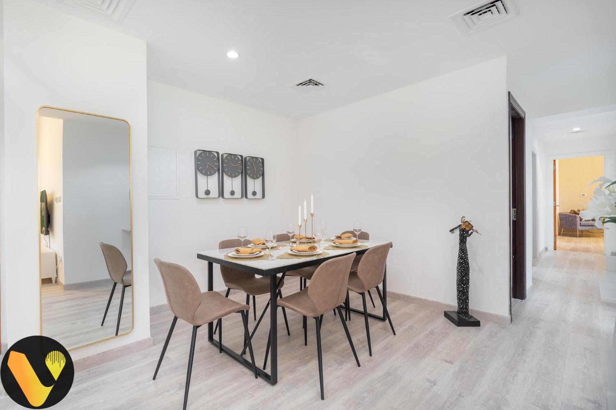 Vogue - The Greens And Views Apartment