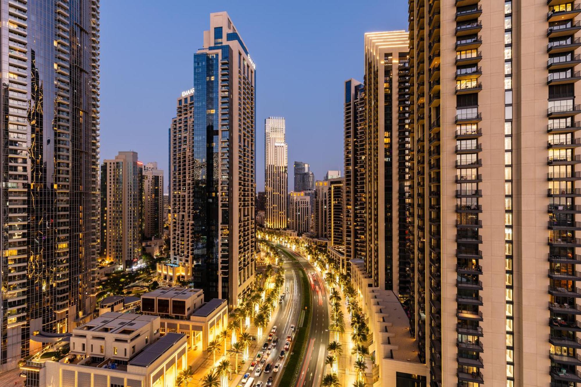 Apartment Waves Homes - Burj Crown Tower Dubai