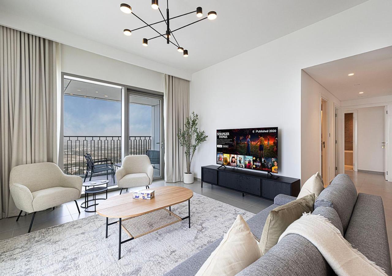 Apartment Luxury 2 Bedroom Apartment, 5 Mins To Mall With Amazing View In Downtown Views 2 Dubai