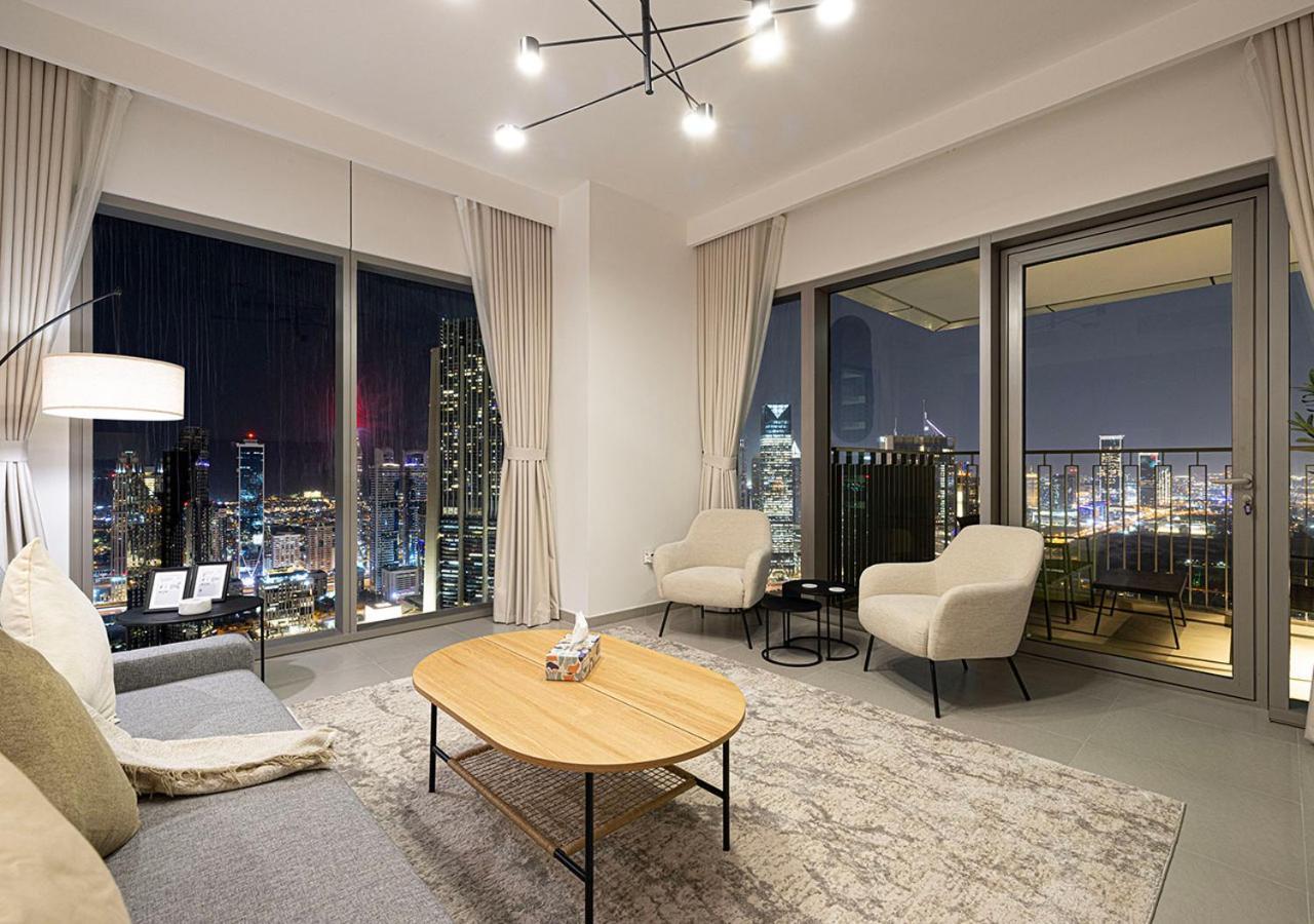 Luxury 2 Bedroom Apartment, 5 Mins To Mall With Amazing View In Downtown Views 2 *