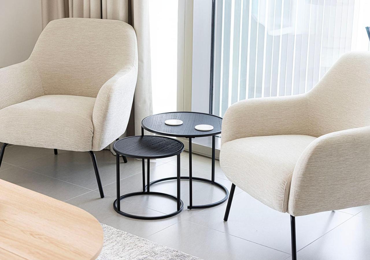 Luxury 2 Bedroom Apartment, 5 Mins To Mall With Amazing View In Downtown Views 2 Apartment *