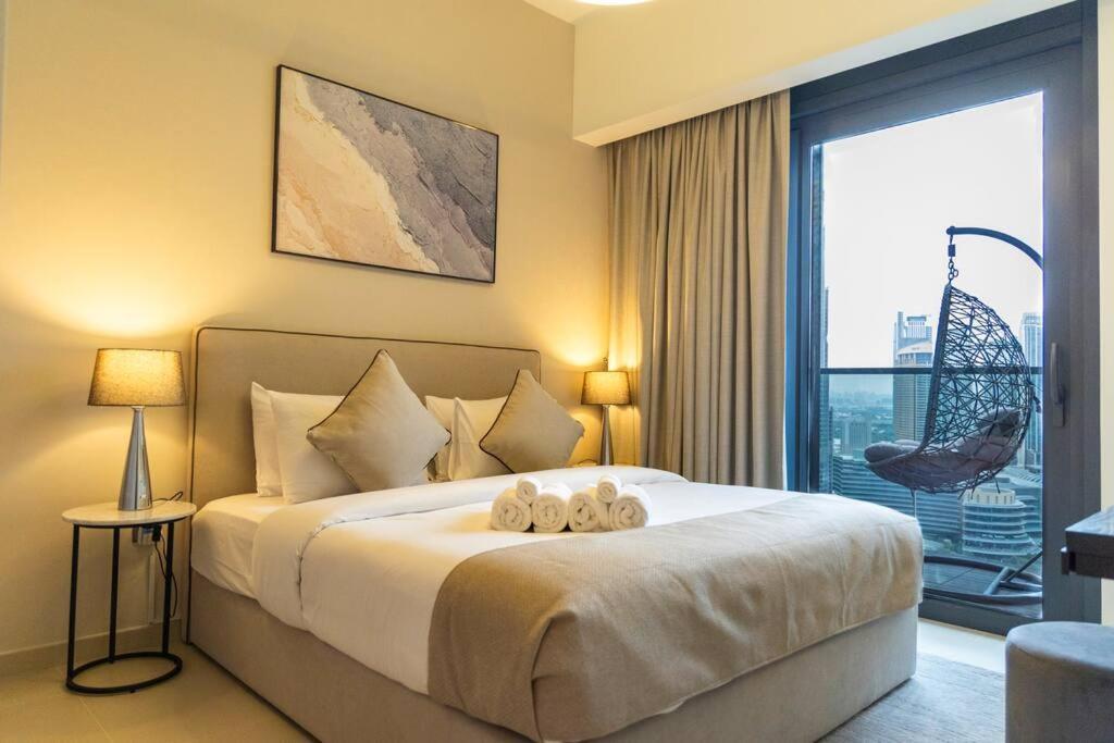 Apartment Burj & Fountain Views - Large For 12 Guests! *