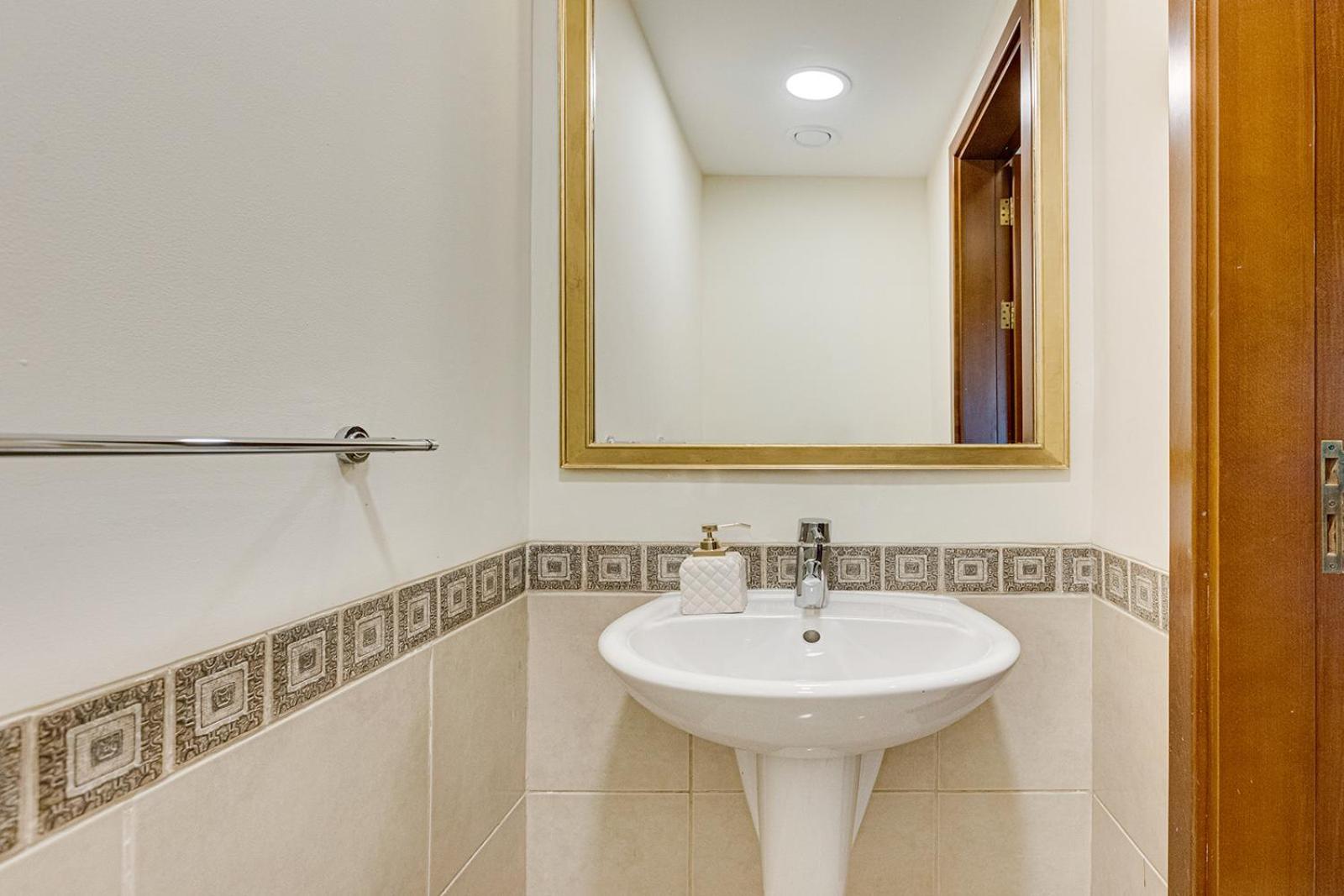 Fairmont The Palm, Free Access To And Pools Apartment *