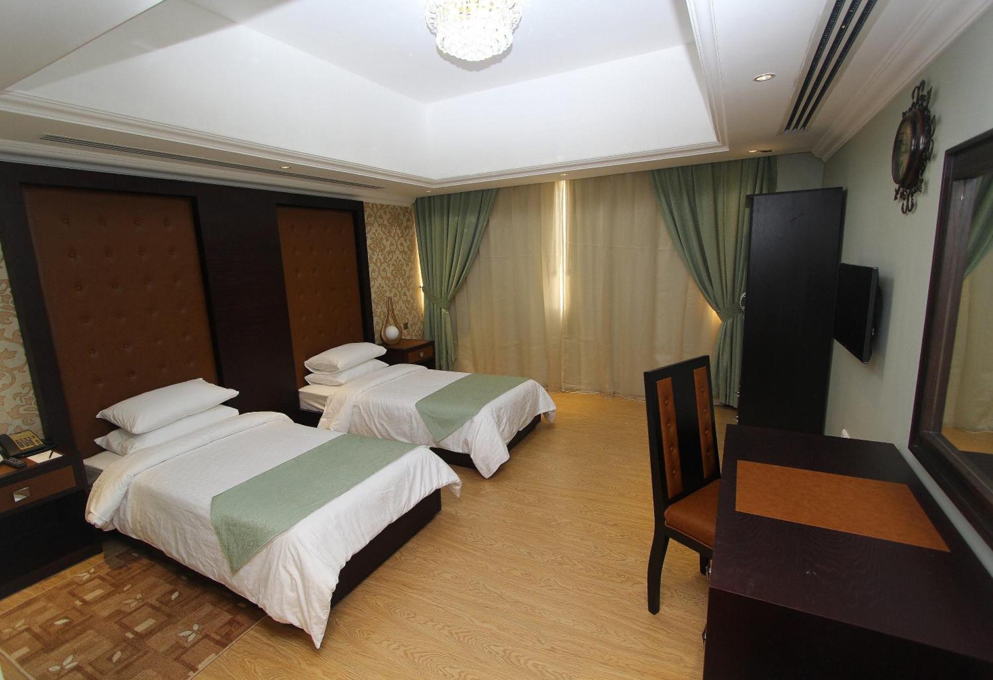 Aparthotel Ivory Grand 4*