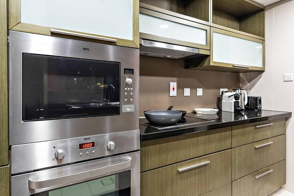 First Class 1br Premium & Spacious Escape Apartment