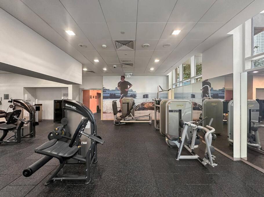 Apartment First Class 1br Premium & Spacious Escape Dubai
