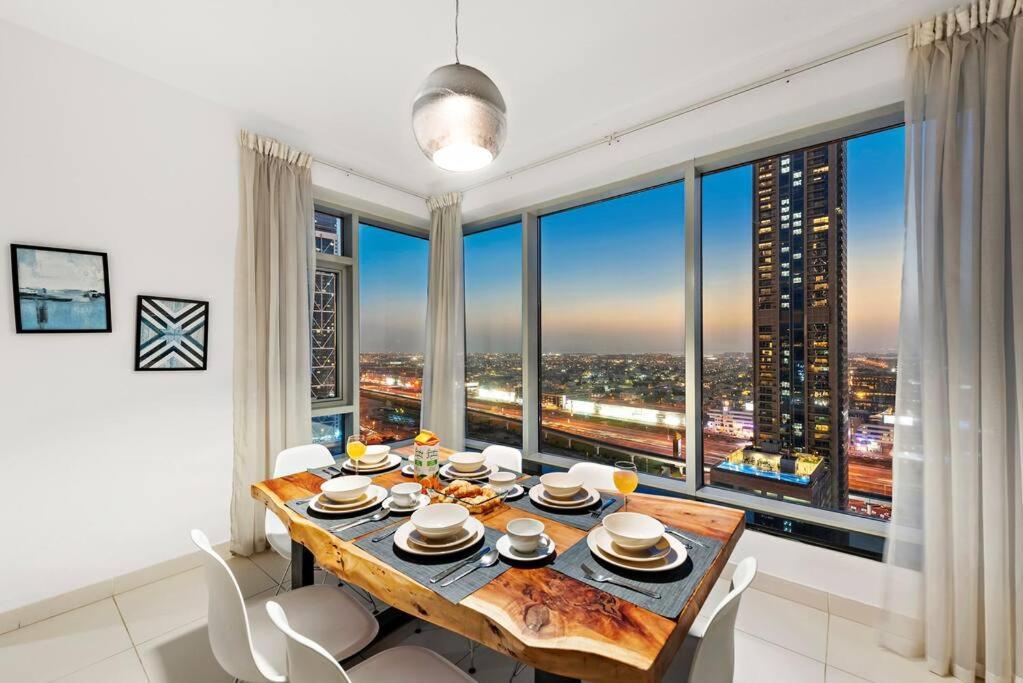 First Class 1br Premium & Spacious Escape Dubai