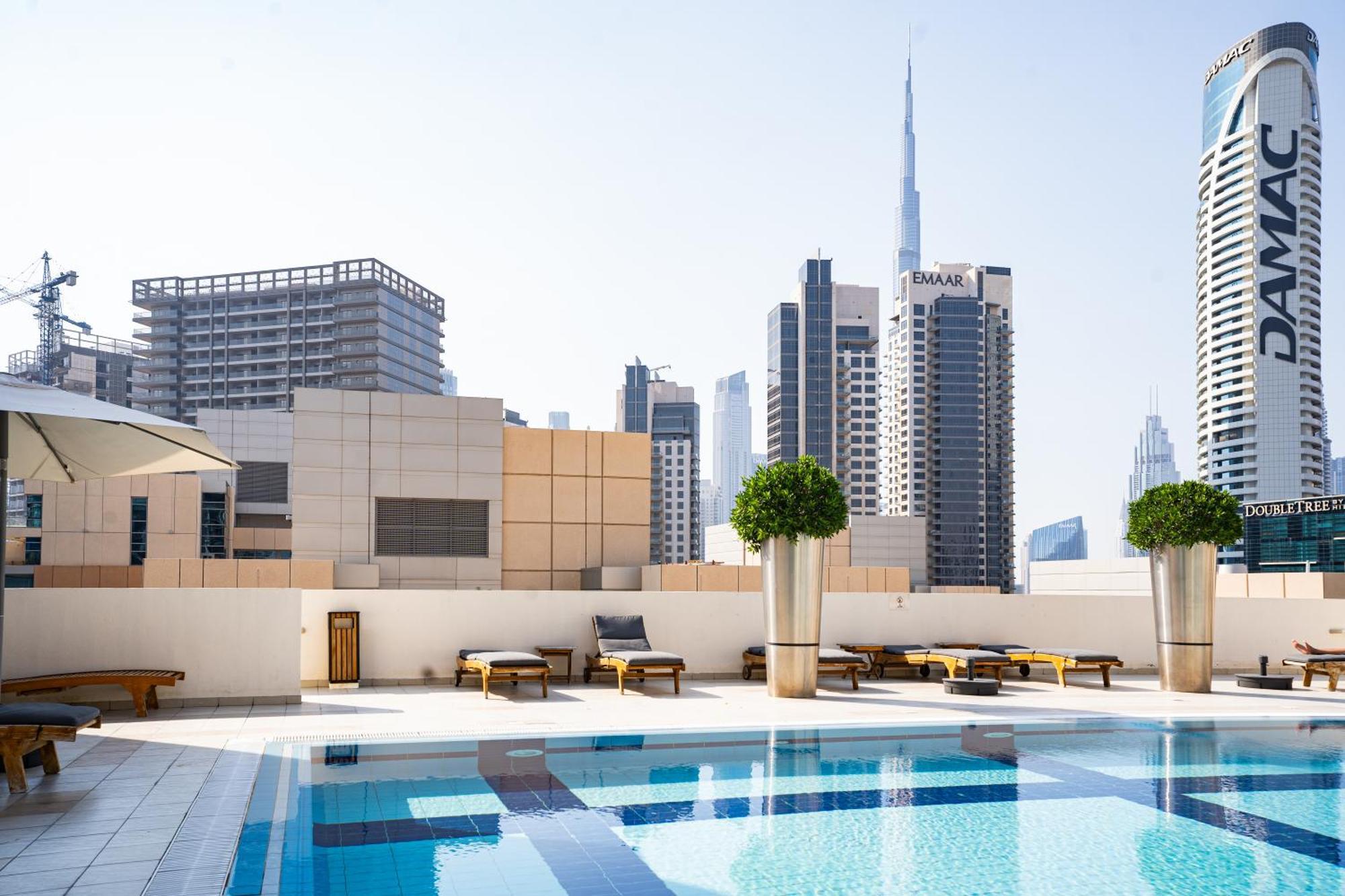 Escape 24 Homes - Bay Square - Business Bay Apartment *