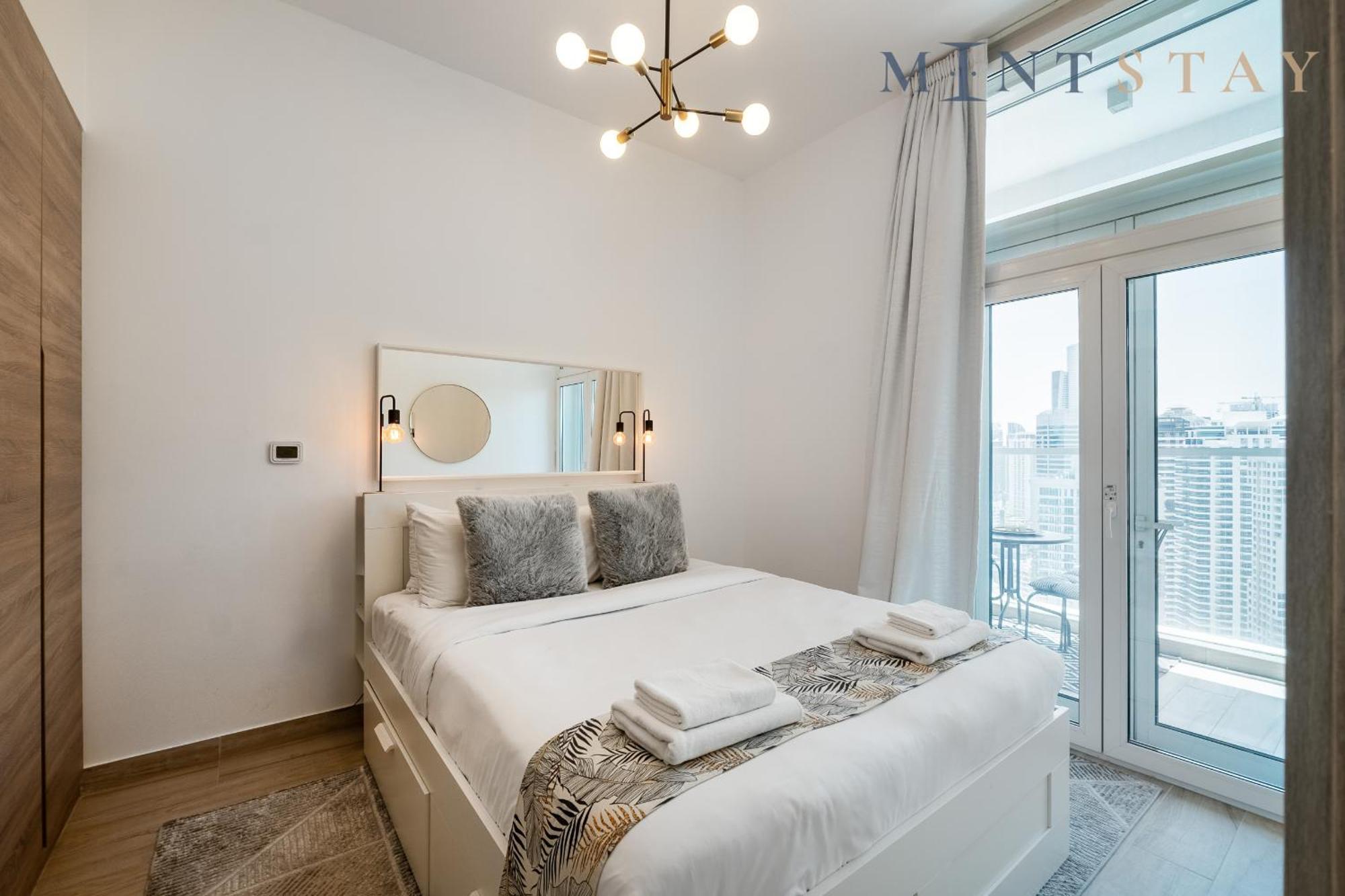 One, Marina - Mint Apartment