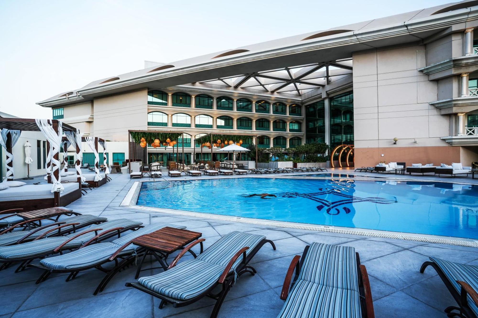 Moevenpick Grand Al Bustan 5* Dubai