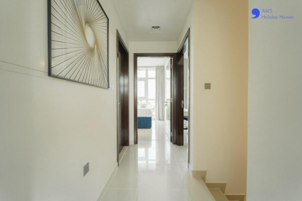 Villa Aws Homes - Elegant Townhouse With Garden
