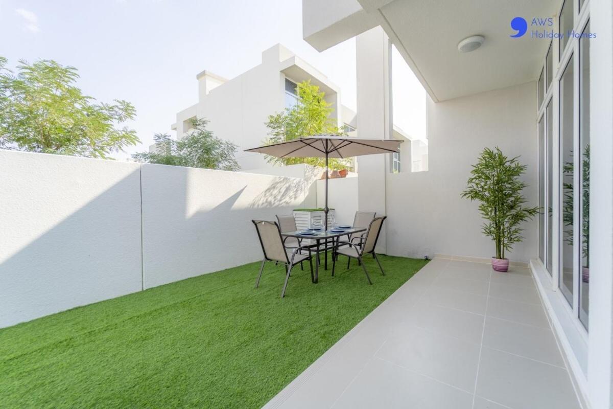 Aws Homes - Elegant Townhouse With Garden
