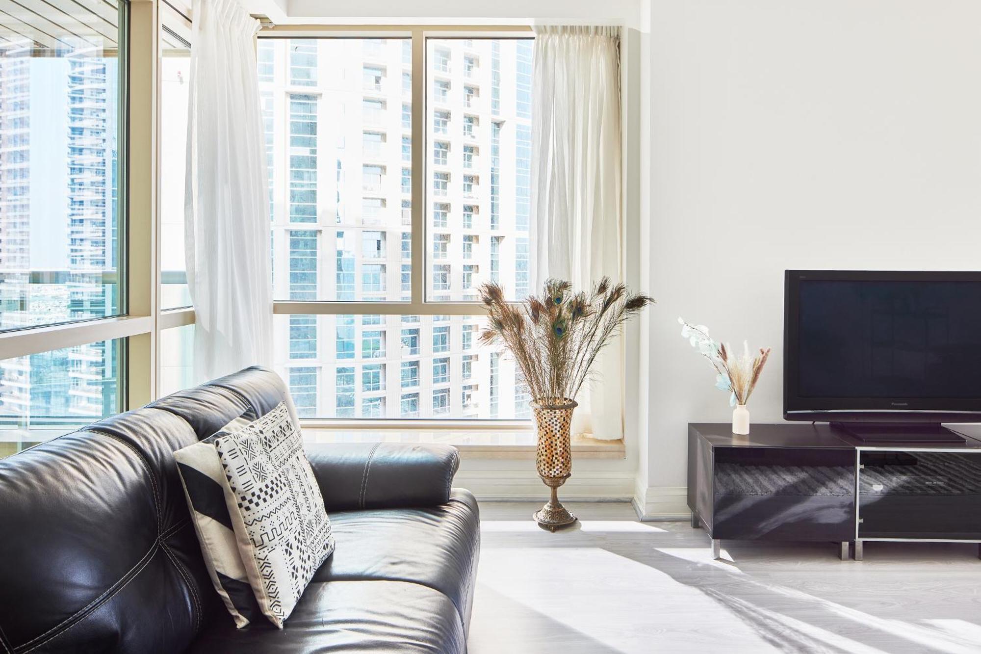 Luxury Marina Views On Marina Walk Waterfront 3 Bed Property Dubai