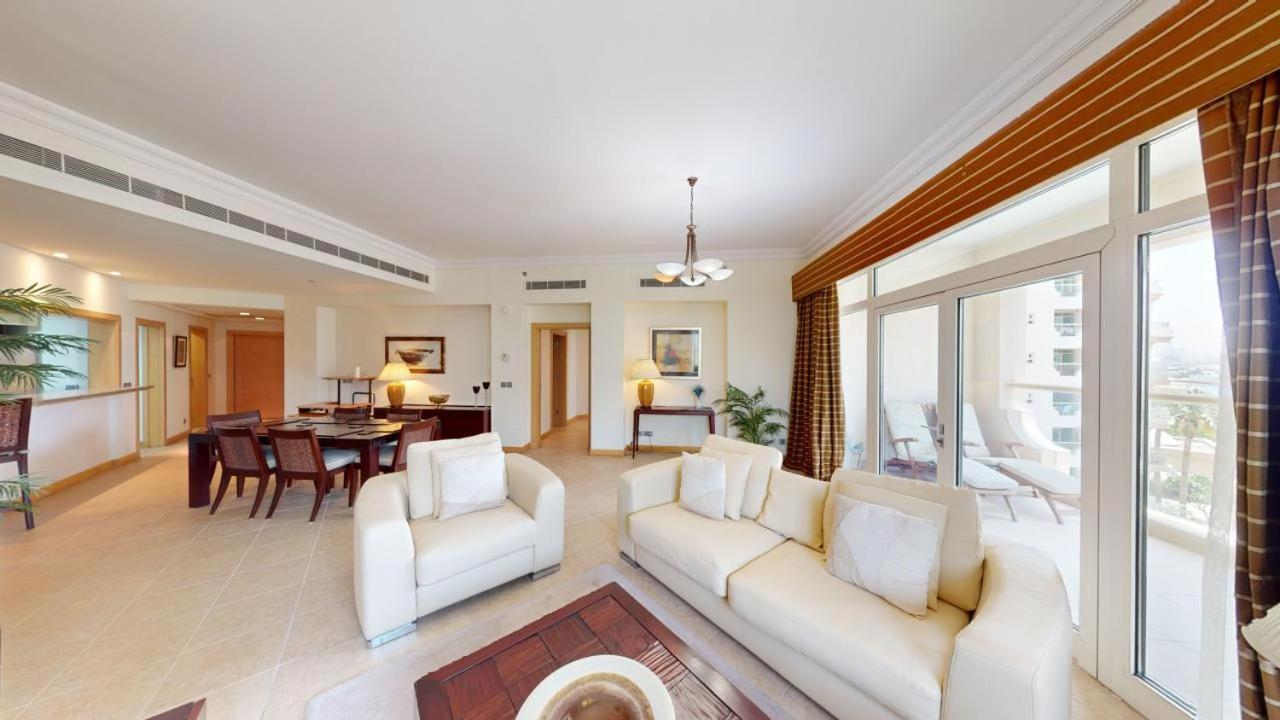 Dabas Palm Shores Elegant Four Beds Dubai