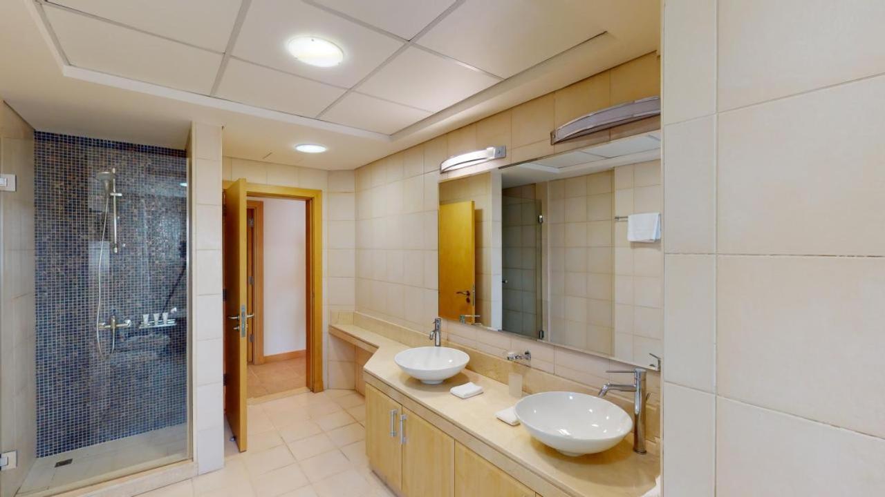 Dabas Palm Shores Elegant Four Beds