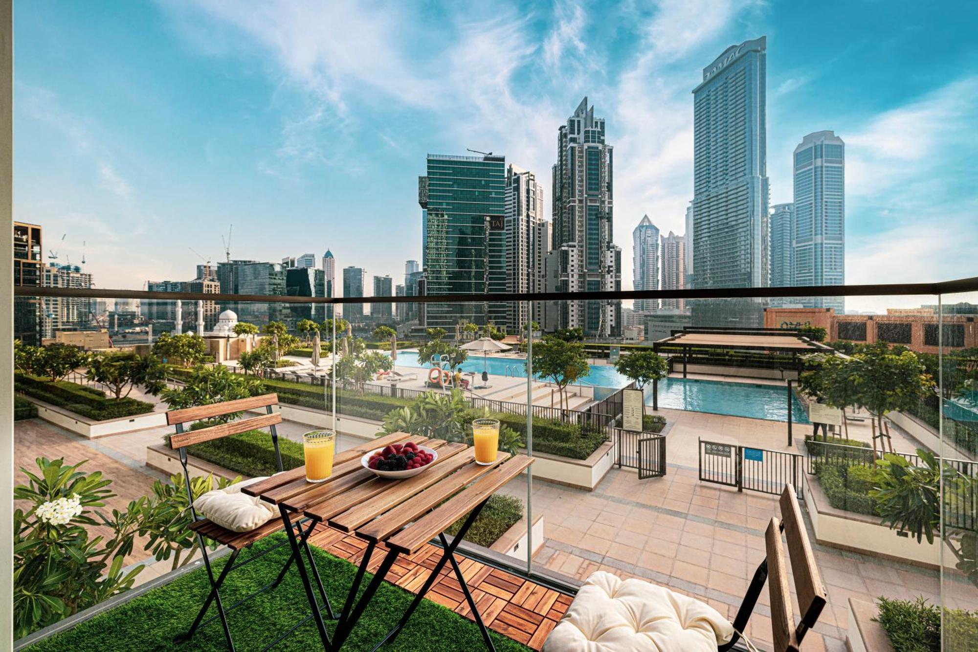 Downtown Luxurious 2br Near Burj Khalifa Apartment