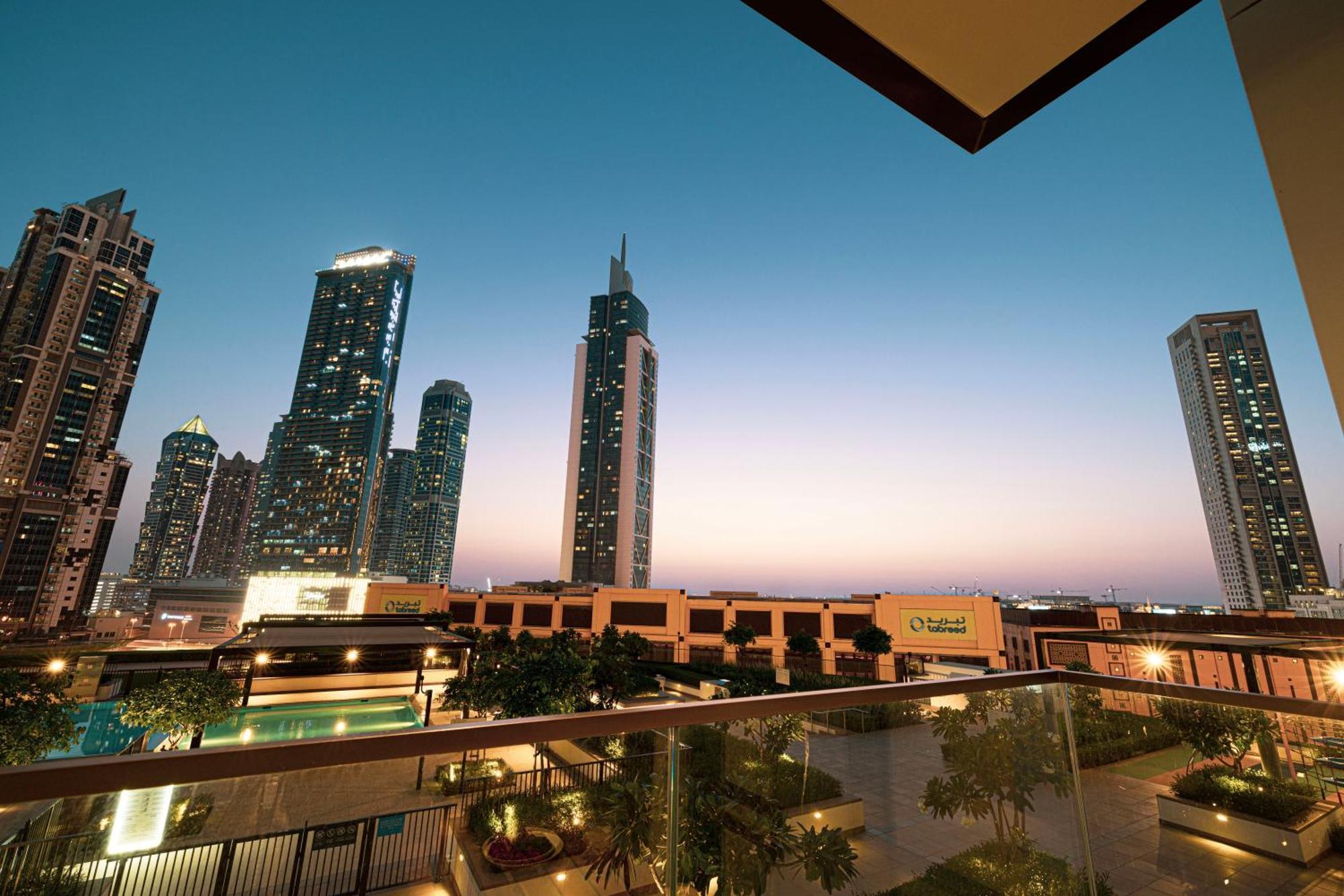 Apartment Downtown Luxurious 2br Near Burj Khalifa Dubai