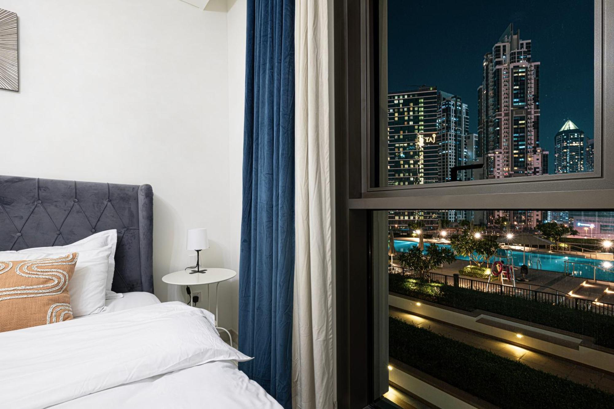 Downtown Luxurious 2br Near Burj Khalifa Apartment Dubai