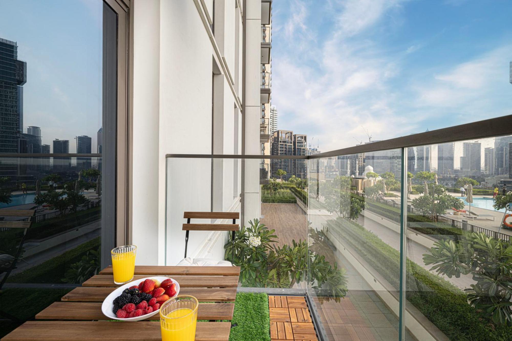 Apartment Downtown Luxurious 2br Near Burj Khalifa