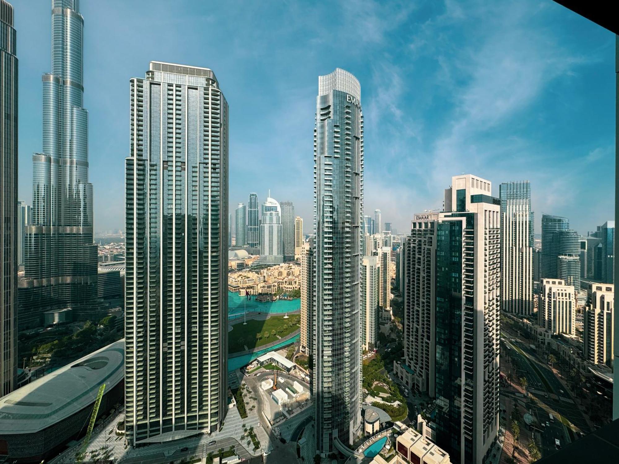 Apartment Downtown Luxurious 2br Near Burj Khalifa