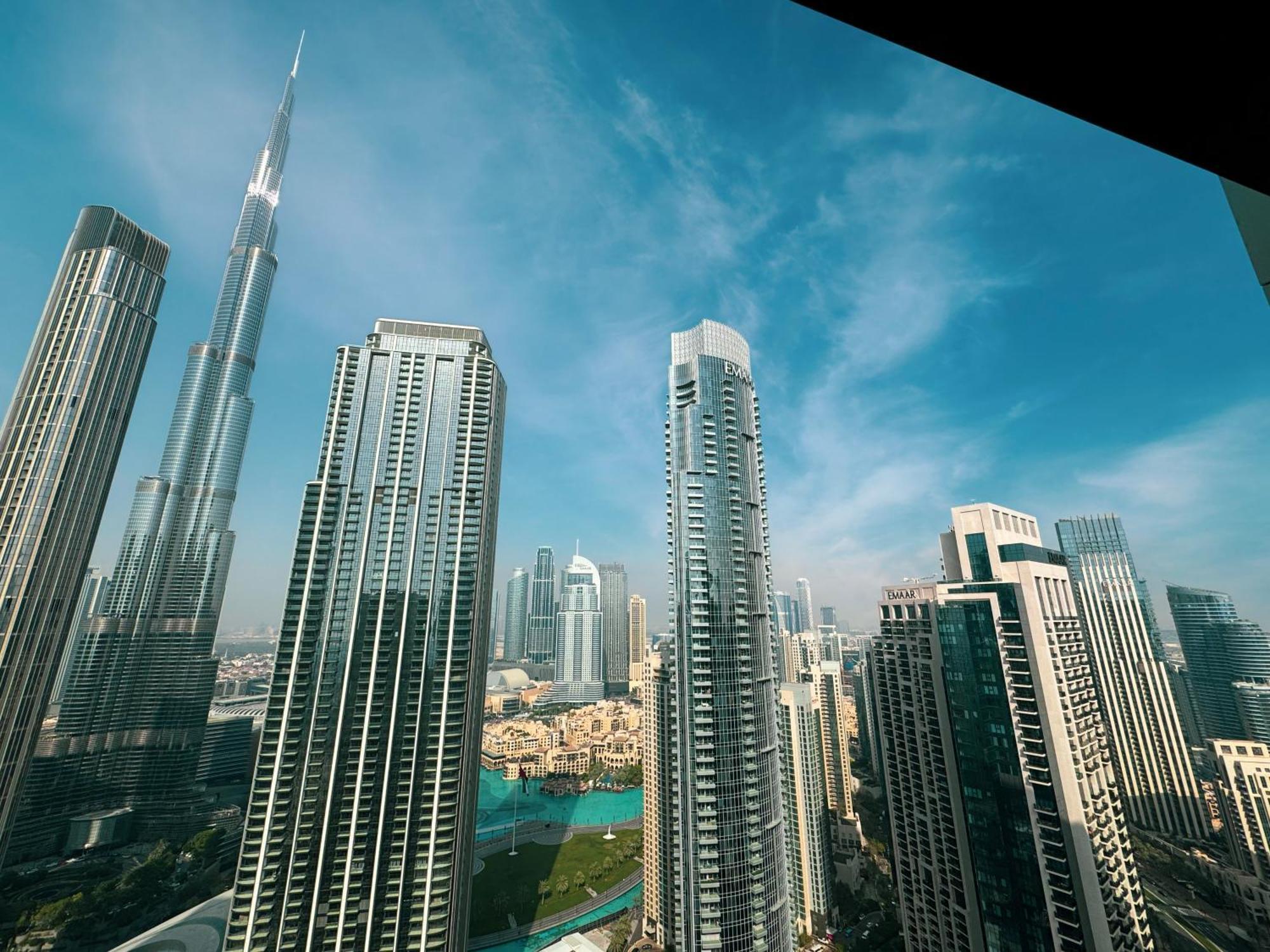 Apartment Downtown Luxurious 2br Near Burj Khalifa *