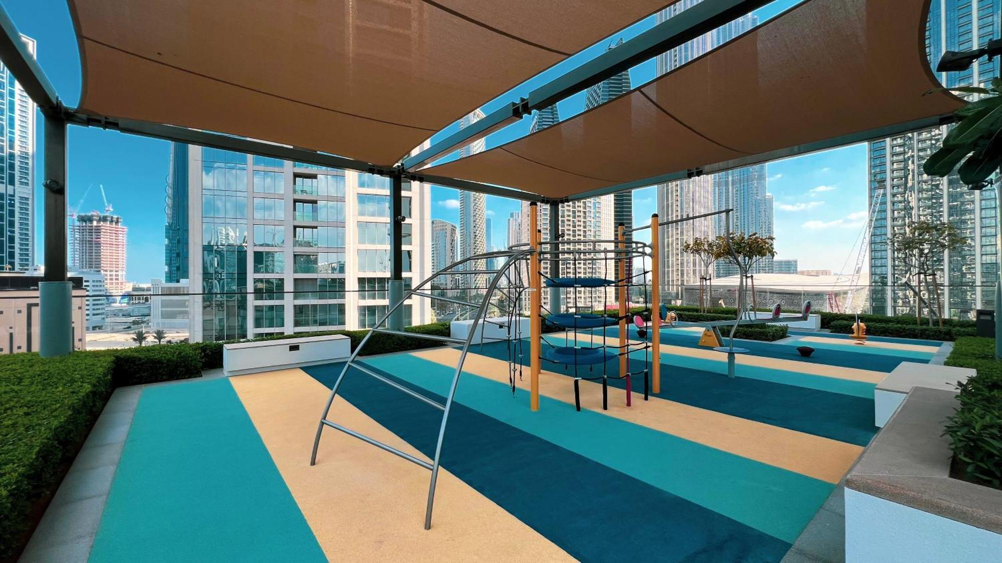 Apartment Downtown Luxurious 2br Near Burj Khalifa Dubai