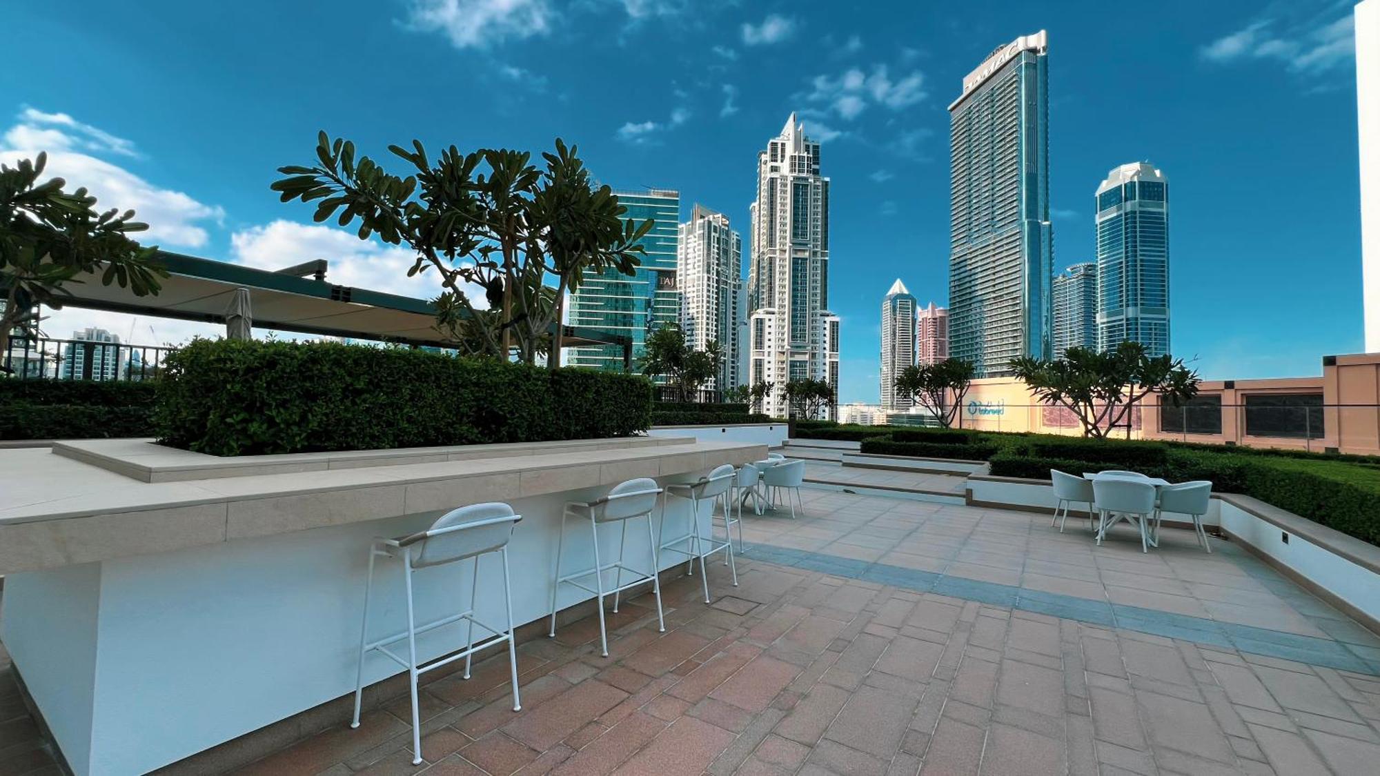 Downtown Luxurious 2br Near Burj Khalifa Apartment *