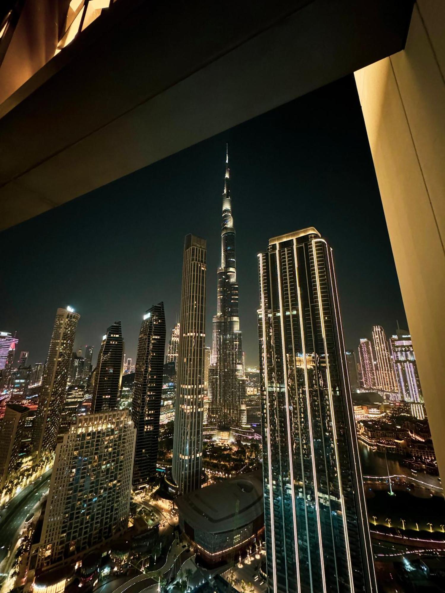 Apartment Downtown Luxurious 2br Near Burj Khalifa Dubai