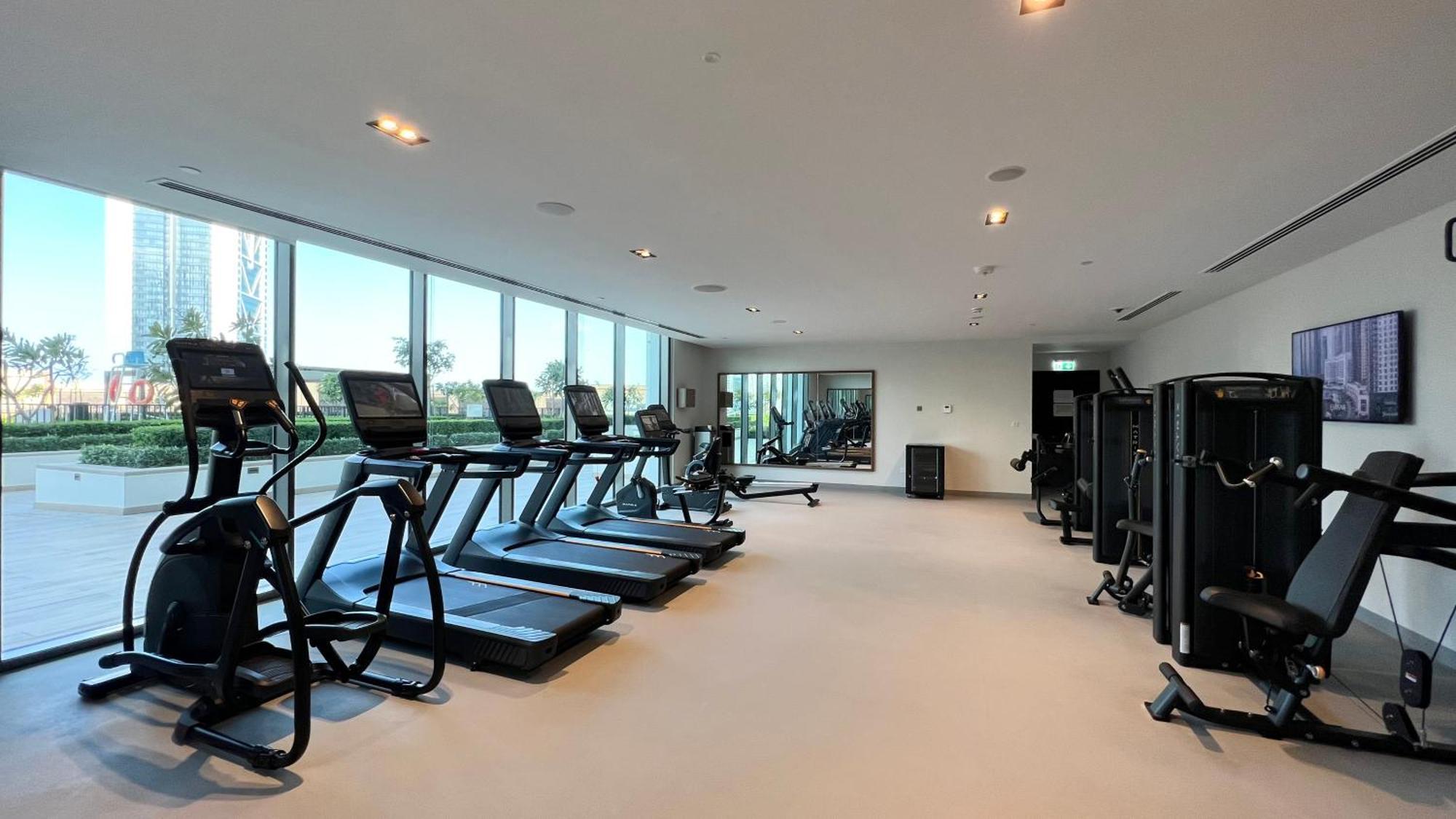 Apartment Downtown Luxurious 2br Near Burj Khalifa Dubai