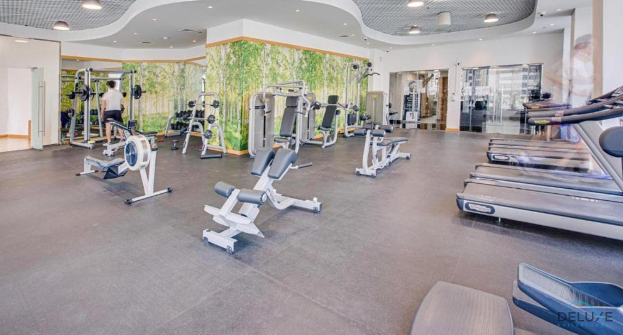 Sophisticated 2br In Cayan Tower, Marina By Deluxe Homes Dubai