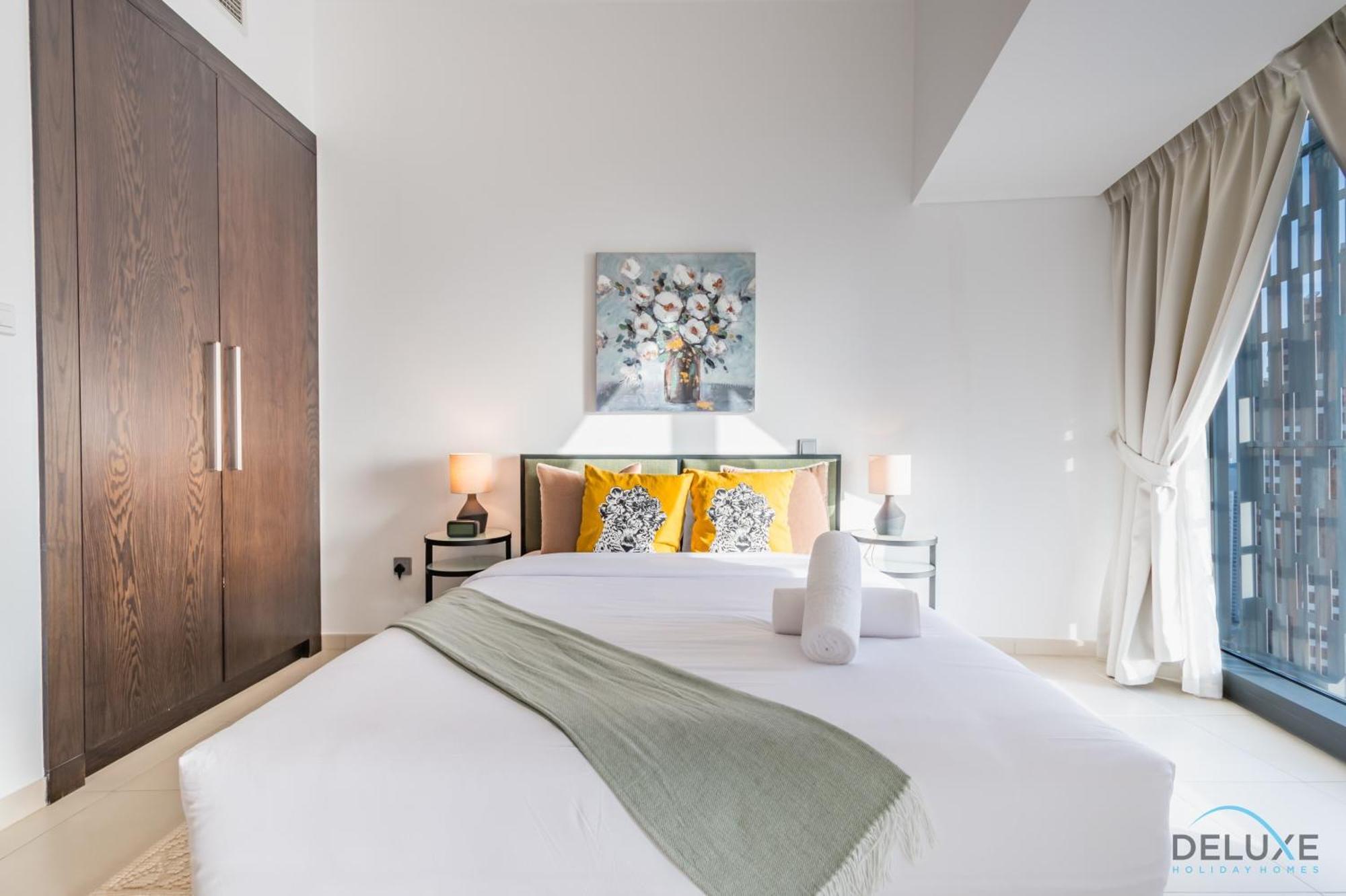 Sophisticated 2br In Cayan Tower, Marina By Deluxe Homes