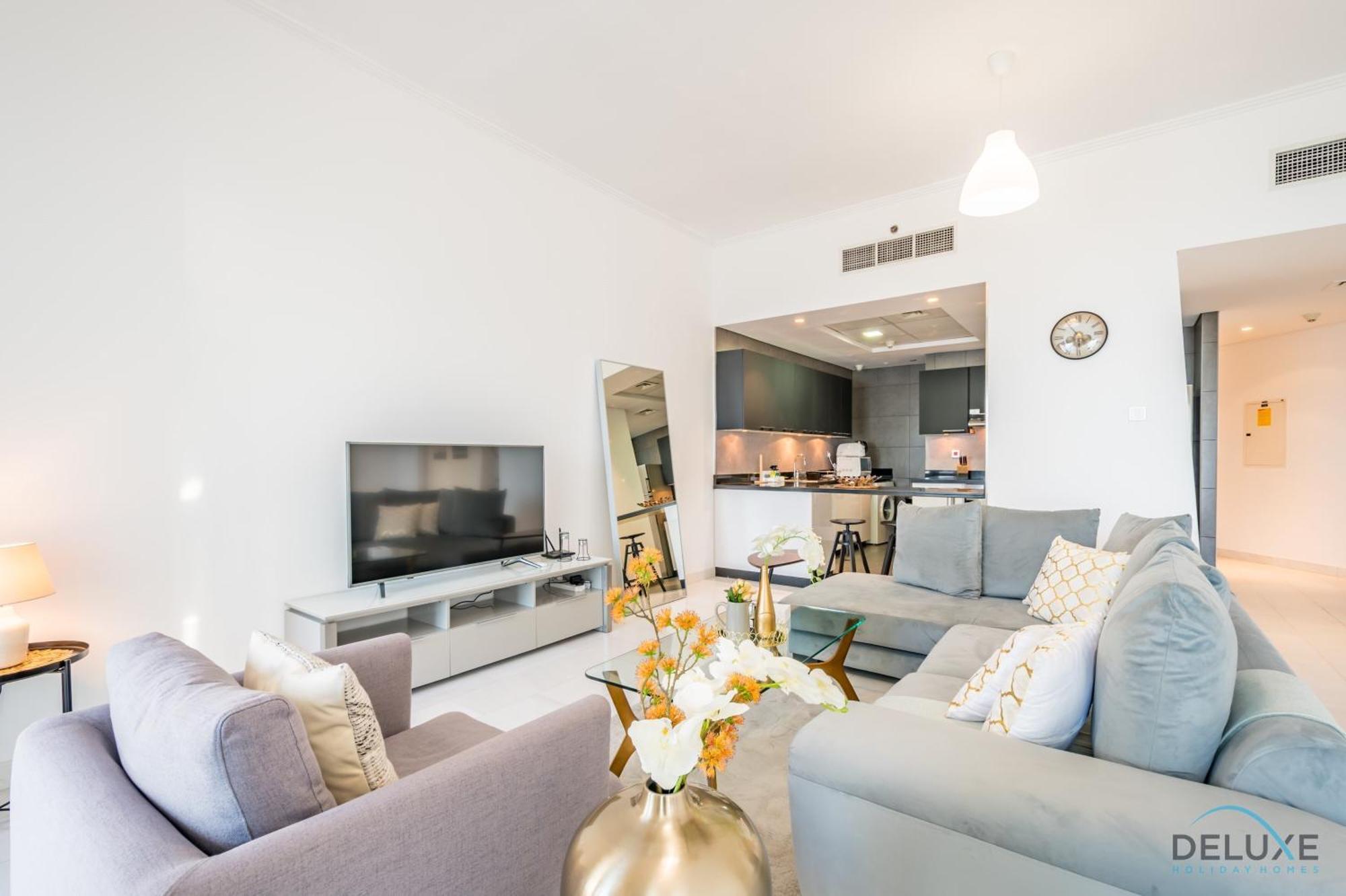 Sophisticated 2br In Cayan Tower, Marina By Deluxe Homes *