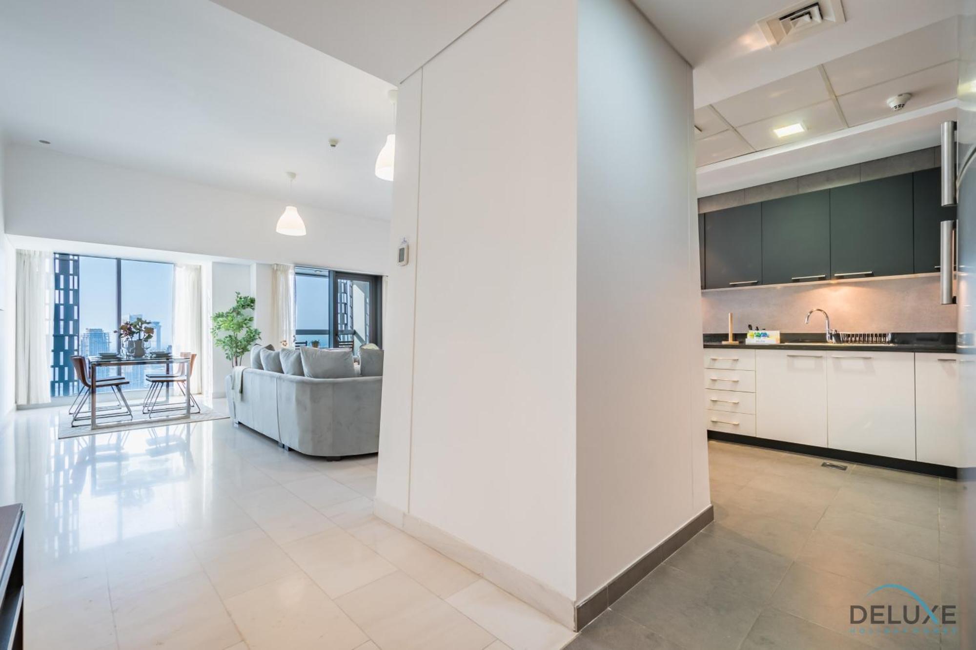 Apartment Sophisticated 2br In Cayan Tower, Marina By Deluxe Homes