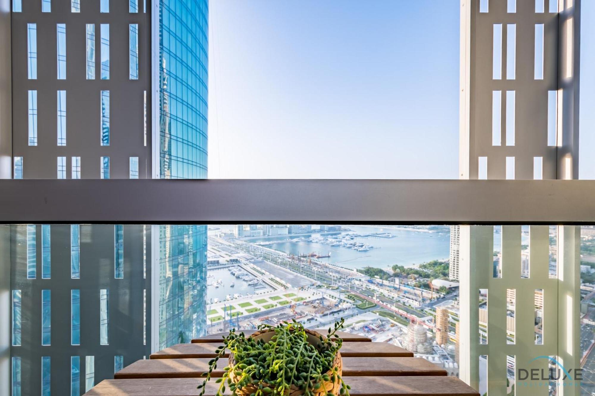 Sophisticated 2br In Cayan Tower, Marina By Deluxe Homes *