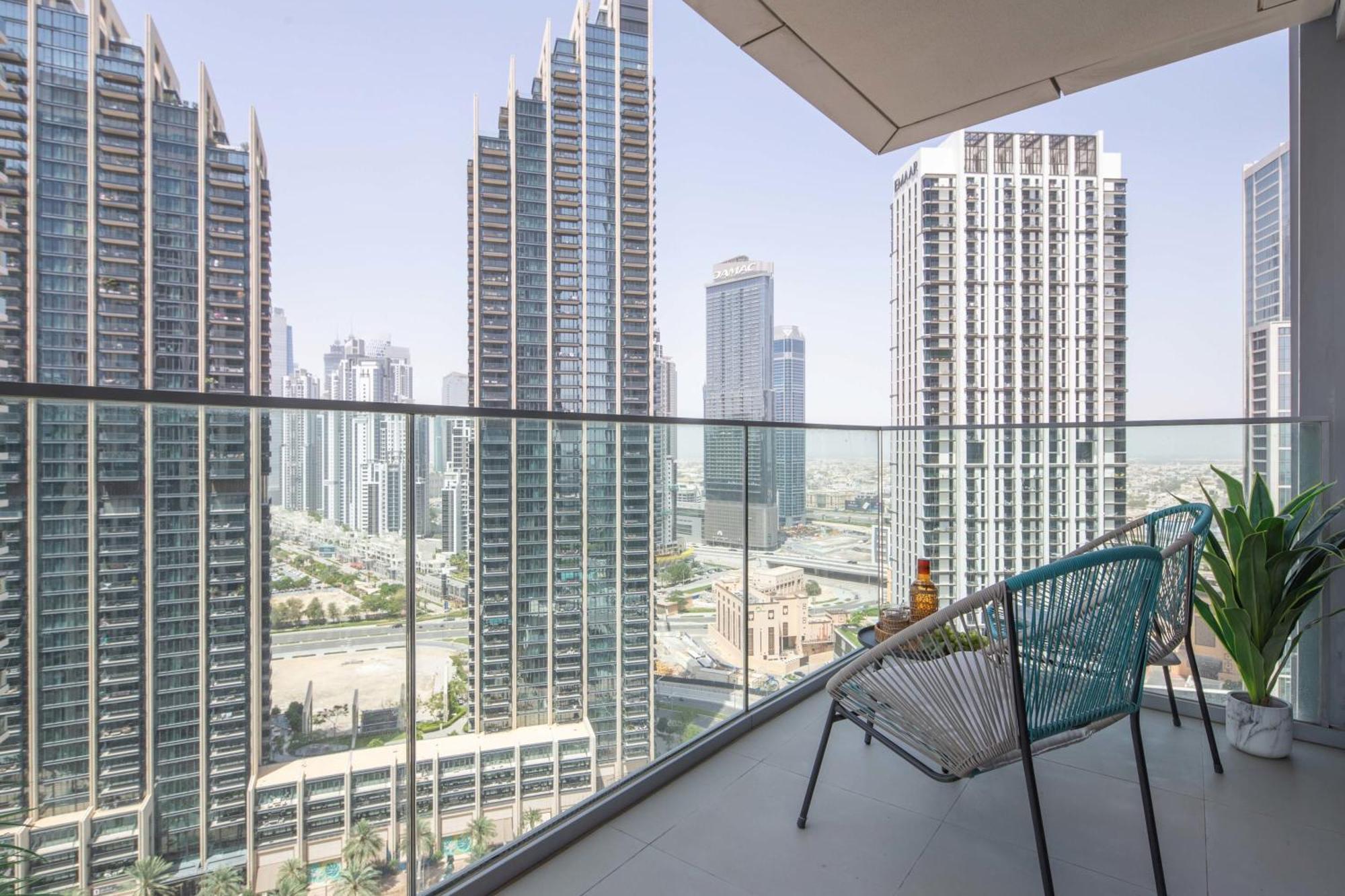 Frank Porter - Opera Grand Apartment Dubai