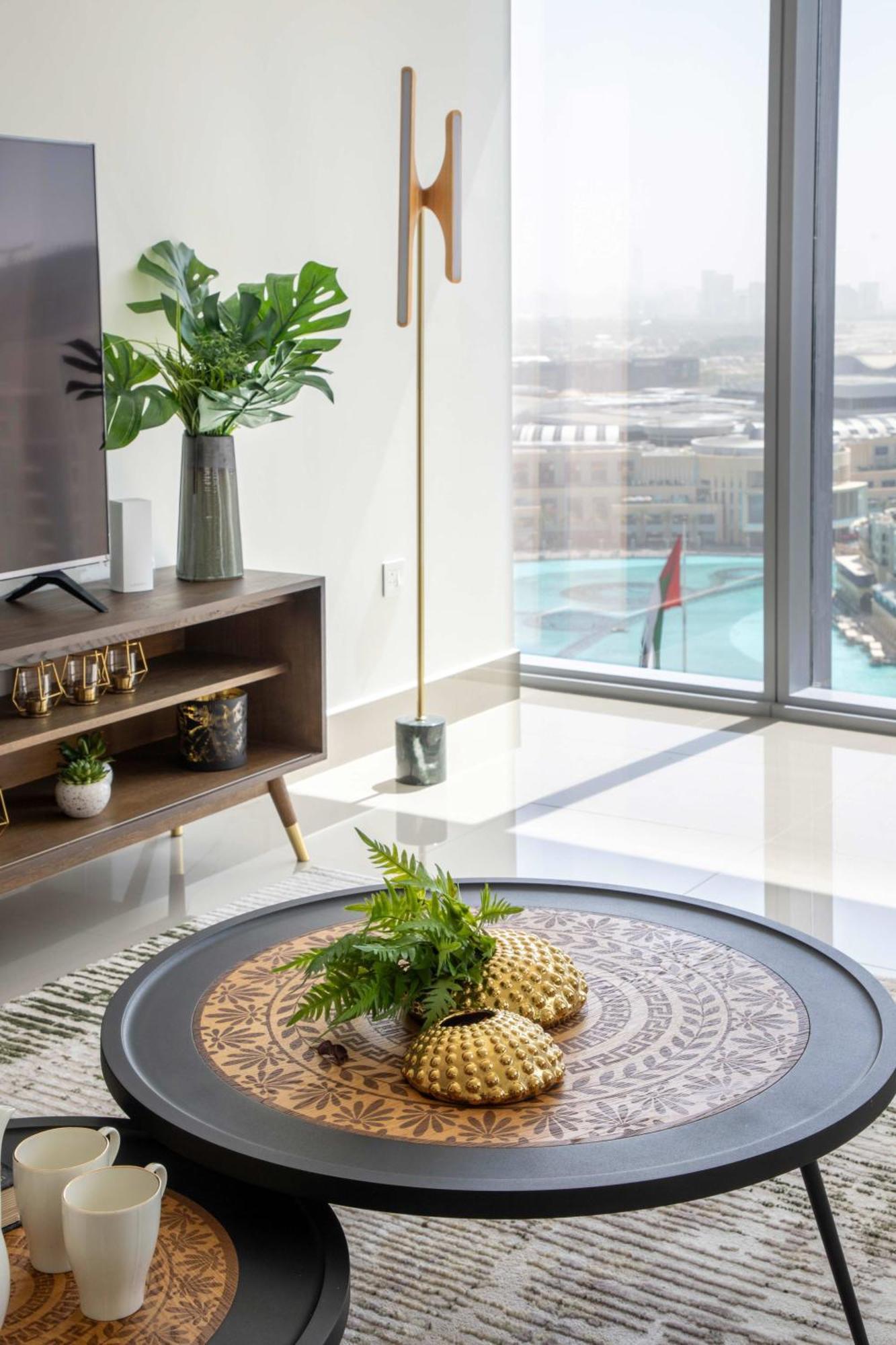 Frank Porter - Opera Grand Apartment