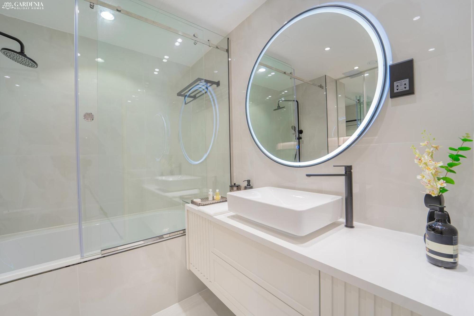 Apartment Jbr Amwaj 4 , Upgraded Sea And Ain Views, 2m Walk To By Gardenia Suitse *