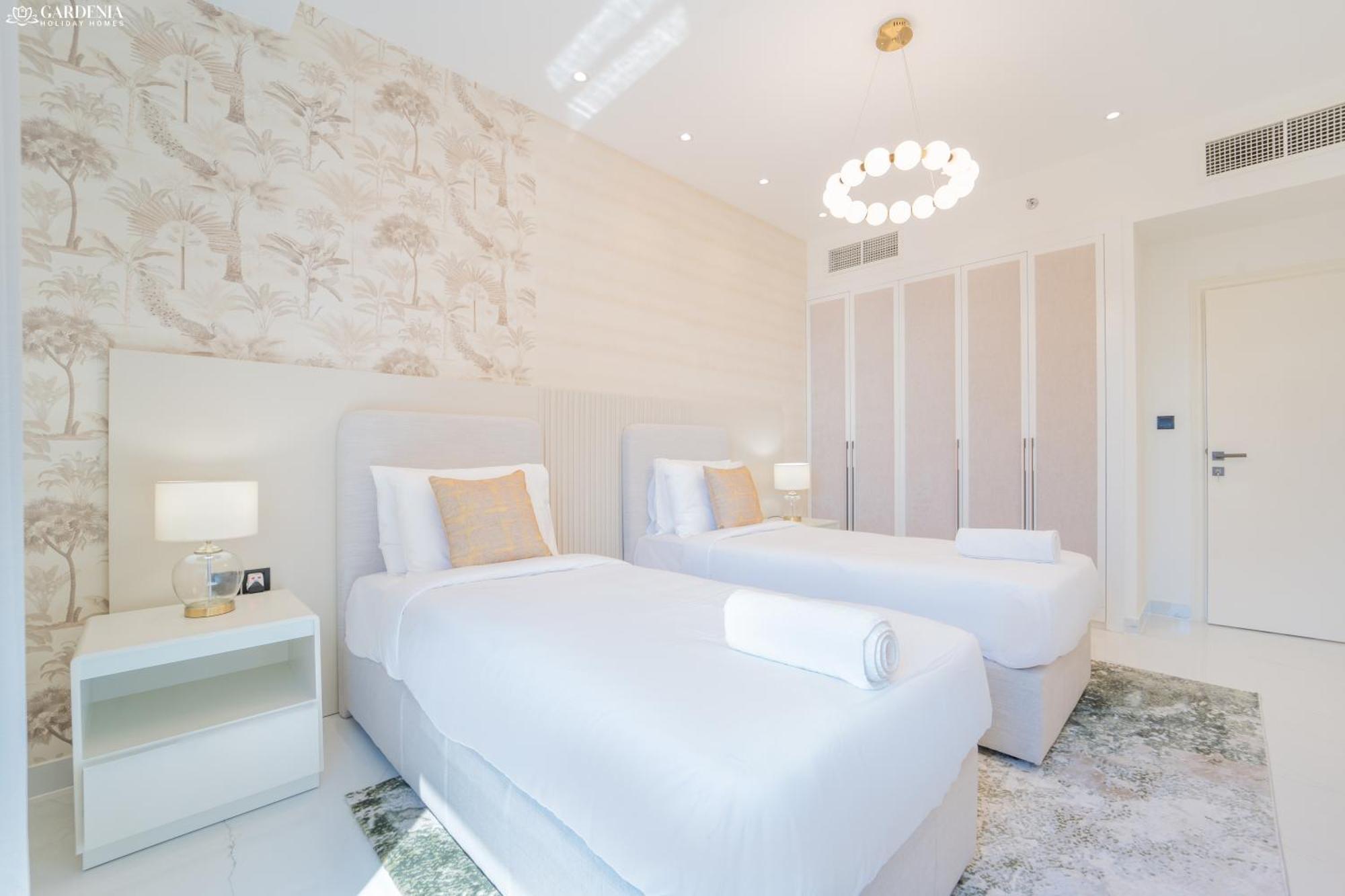 Jbr Amwaj 4 , Upgraded Sea And Ain Views, 2m Walk To By Gardenia Suitse