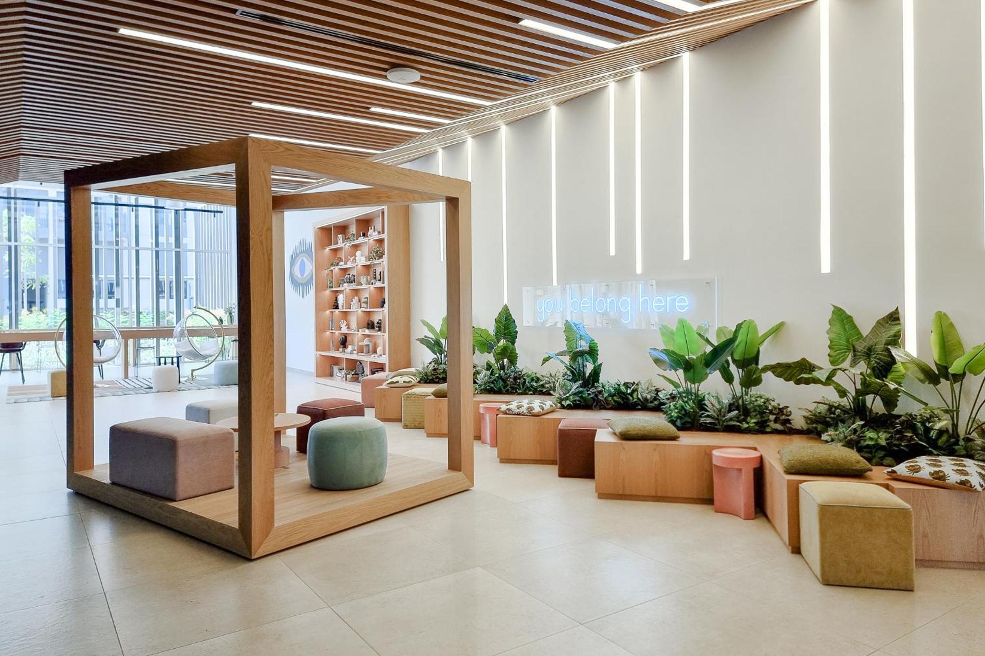 First Class In Hills - Next To Hills Mall - Socio, Collective And Golfville Towers Dubai