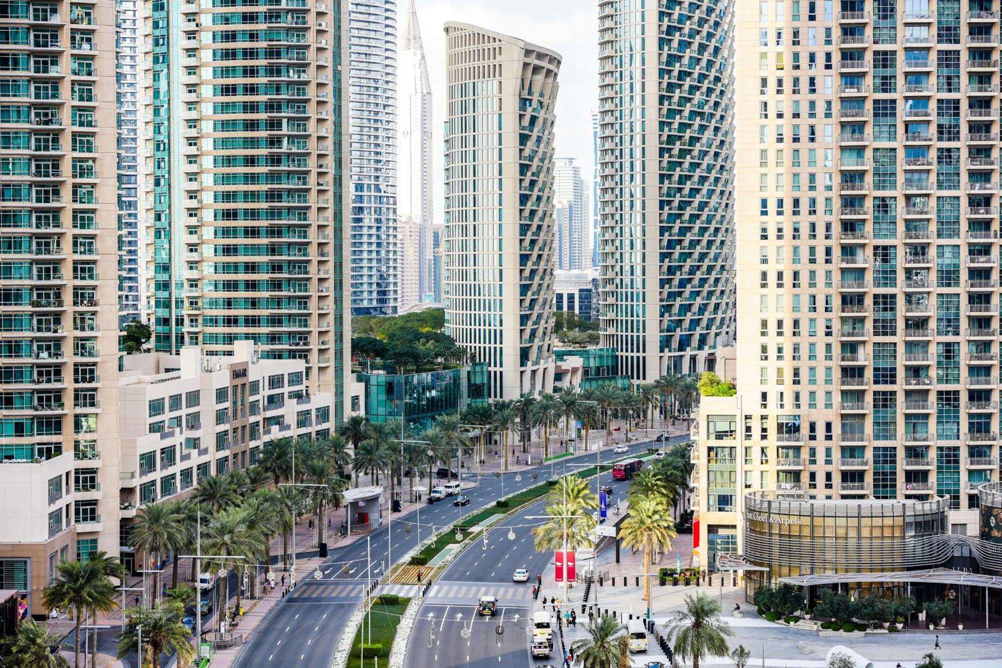 Stayis - 1 Bedroom Iconic Burj Khalifa View Apartment