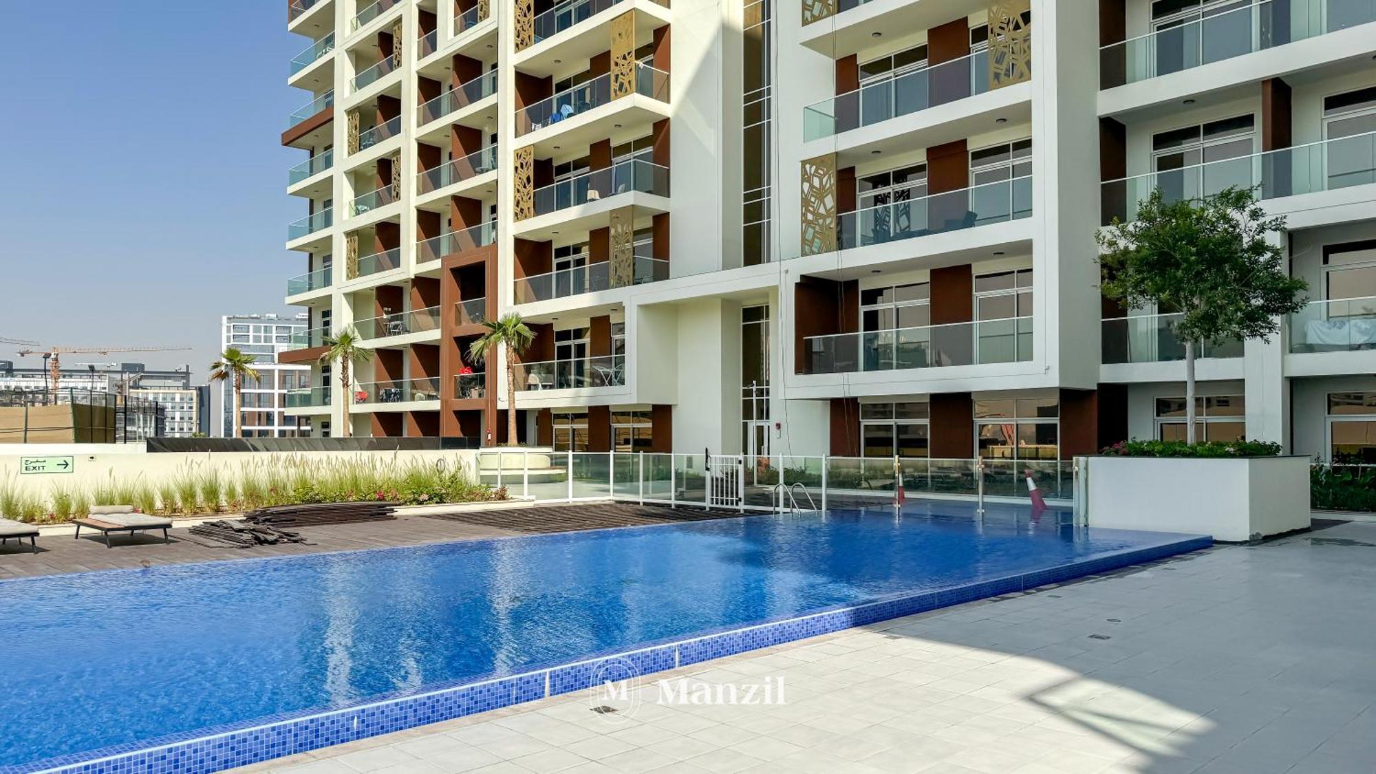 Manzil - In Al Barsha Near Miracle Garden Apartment *