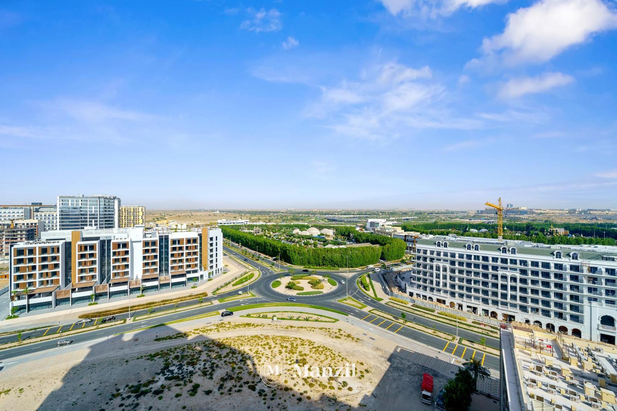 Manzil - In Al Barsha Near Miracle Garden Apartment