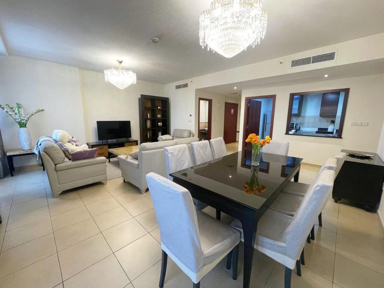 Apartment Family Apartment, Prime Location In Jbr, Location