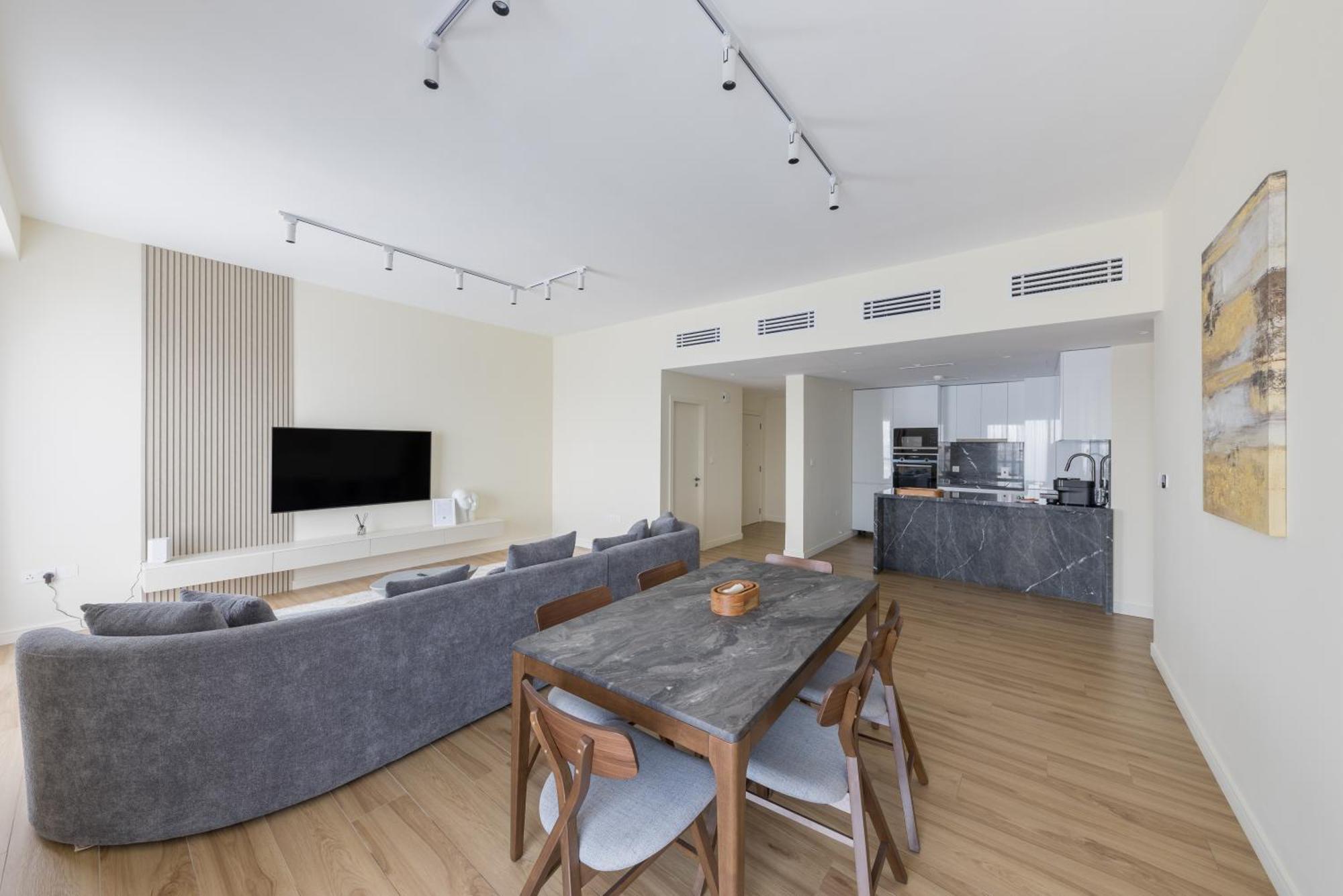 Luxury Living On The Floor Full Marina View * Dubai