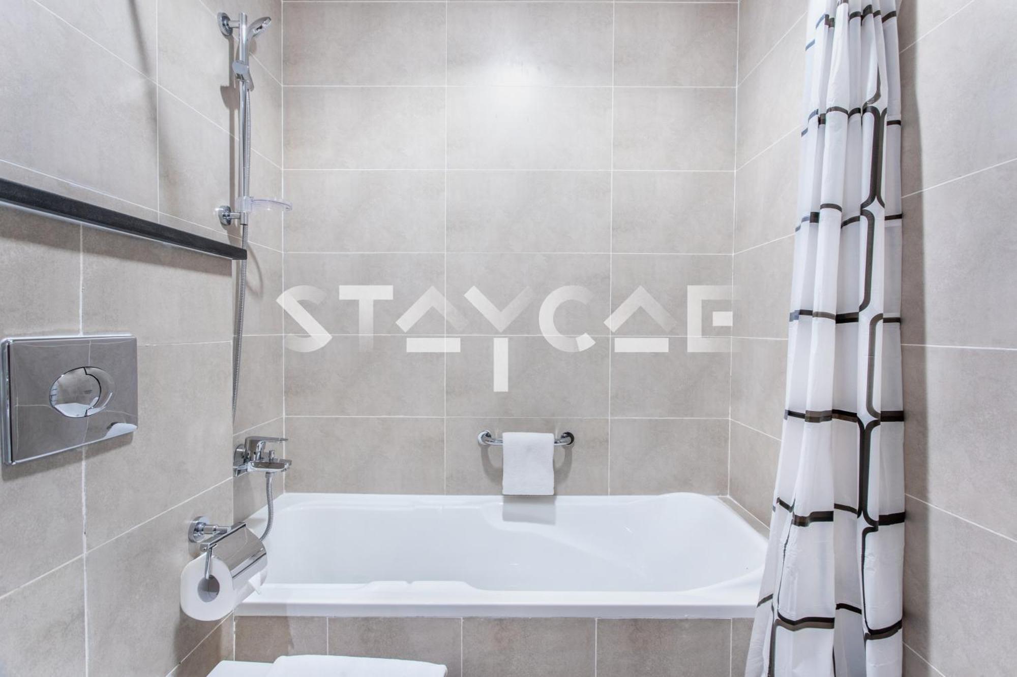 Staycae Homes - Carson Towers