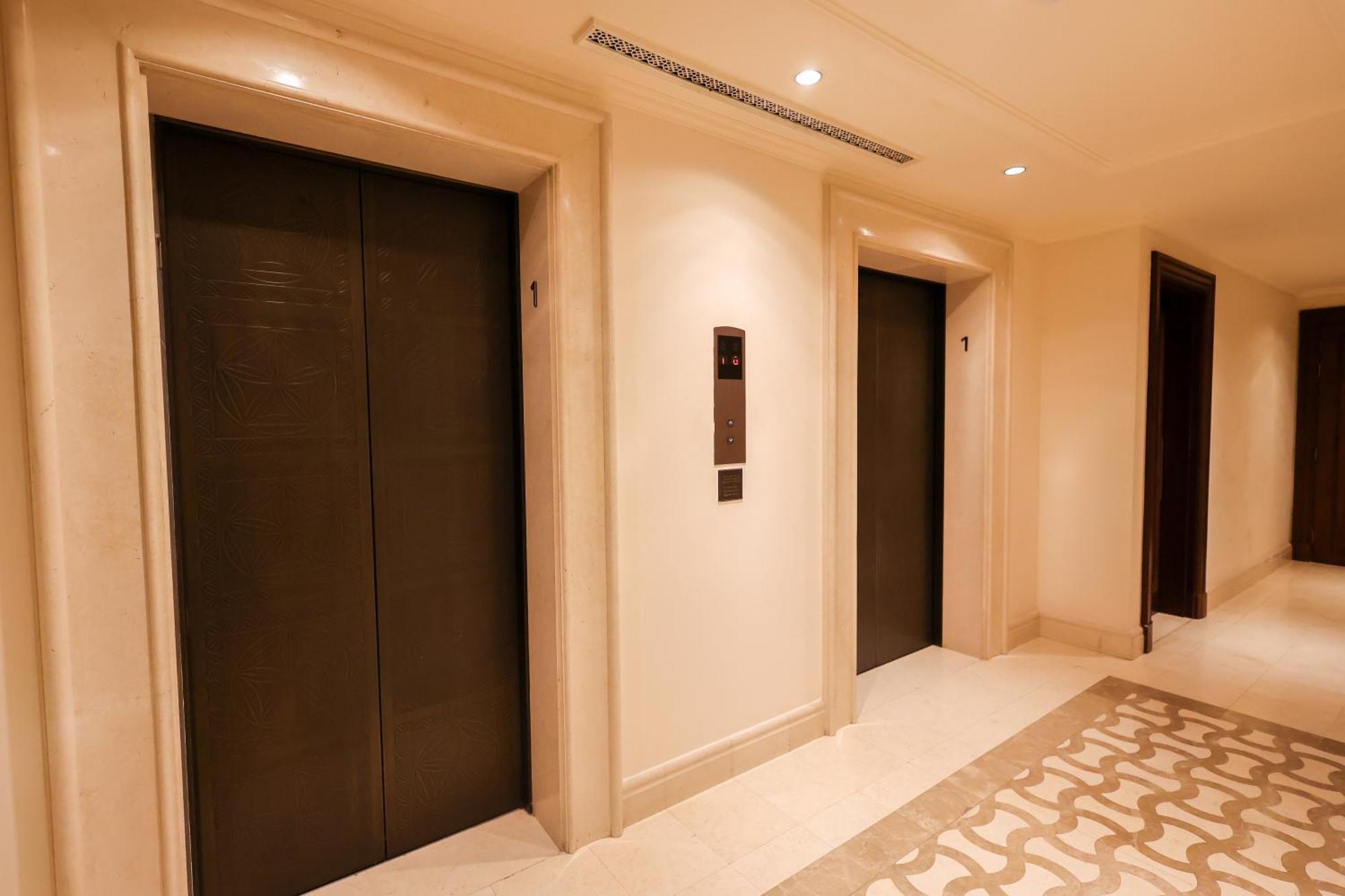 Serene Oasis In Downtown - Just 5 Min Walk To Burj & Mall! Dubai