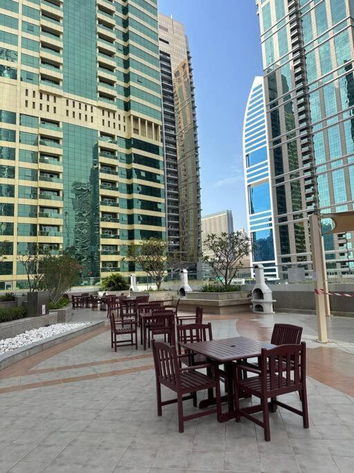 Stunning Skyline- View Modern Cozy Dubai